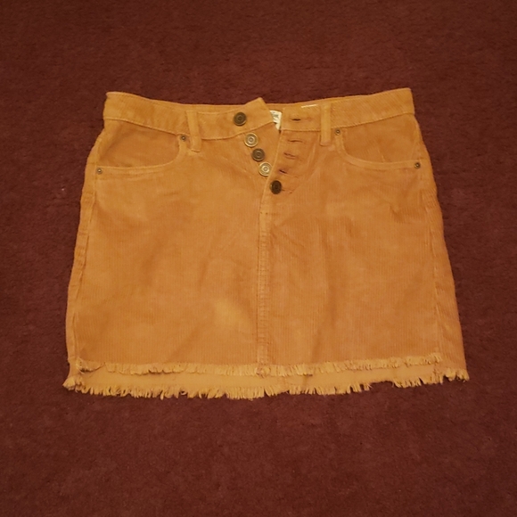 Skirt - Picture 1 of 1